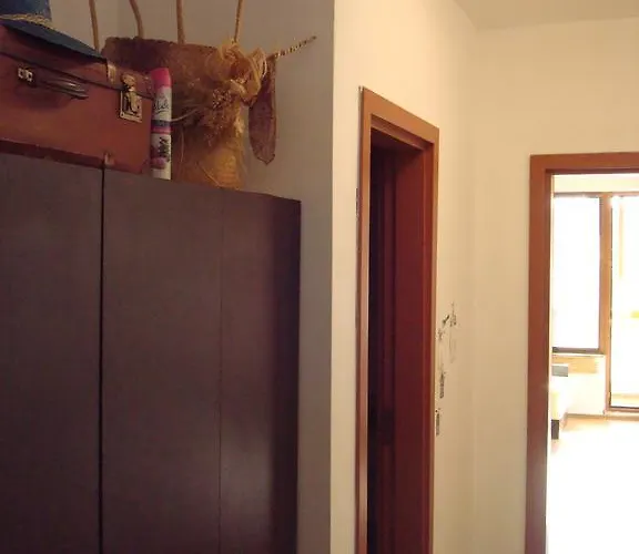 Lazur * بورغاس